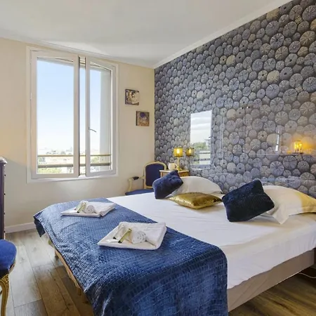 Marisco - Welkeys 比亚里茨